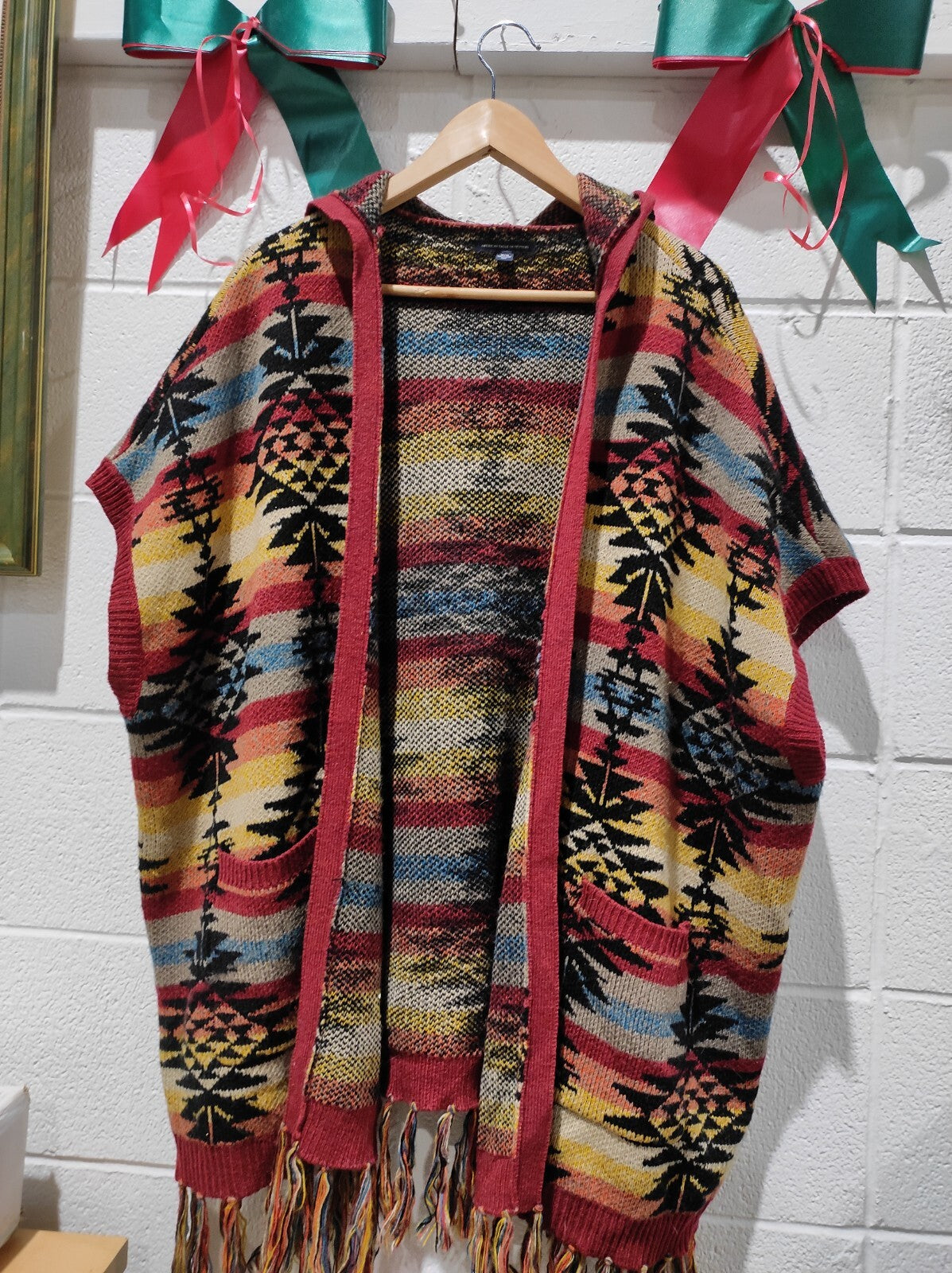 American Eagle Outfitters Women's M Southwestern Fringe Blanket Poncho Sweater