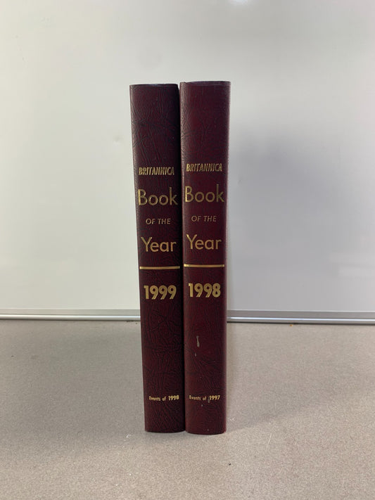Vintage Encyclopedia Britannica Book Year Lot Set Of 2 - 1998 & 1999