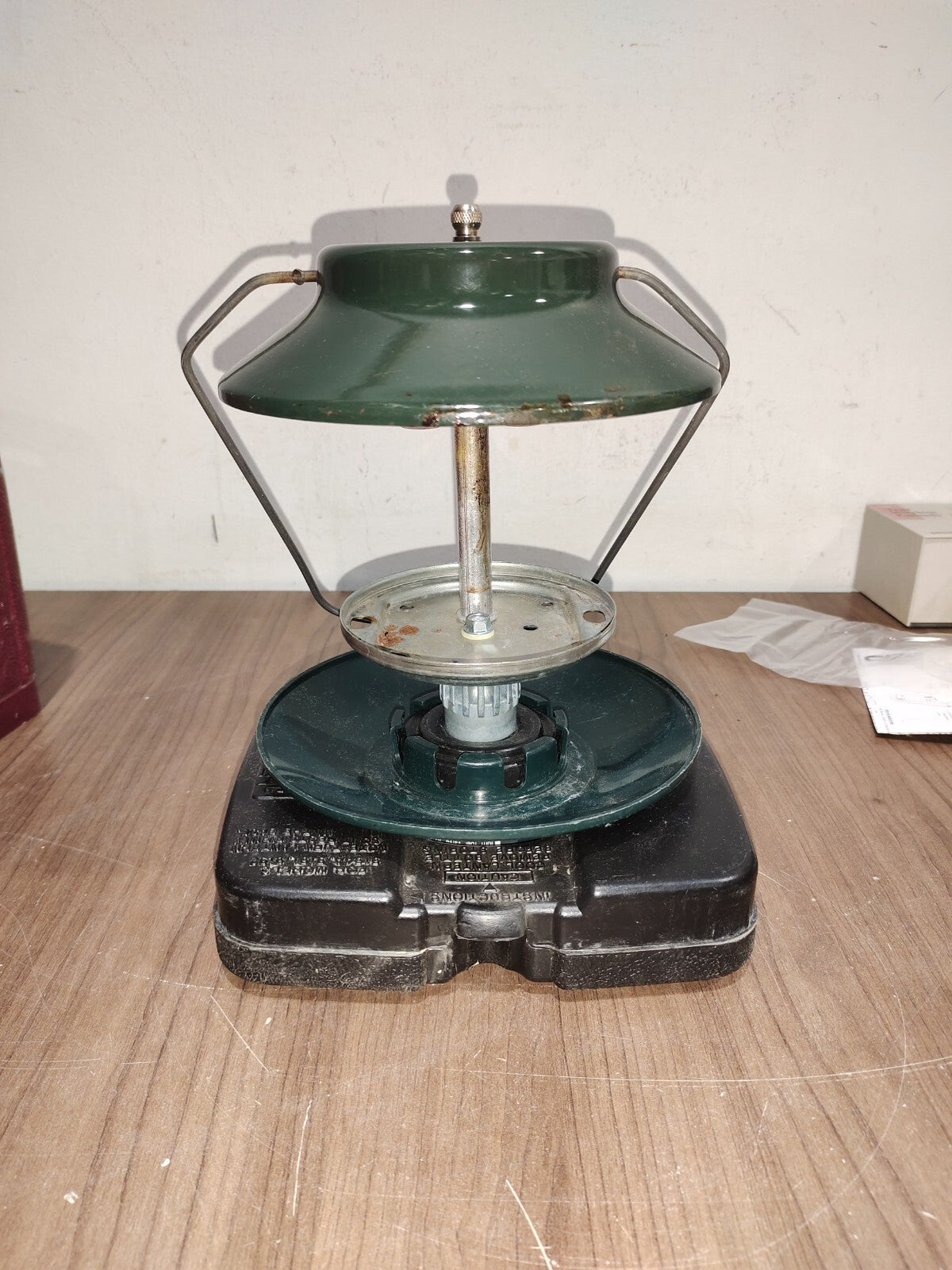 COLEMAN Double Mantle Propane Lantern w/ Red Hard Plastic Case