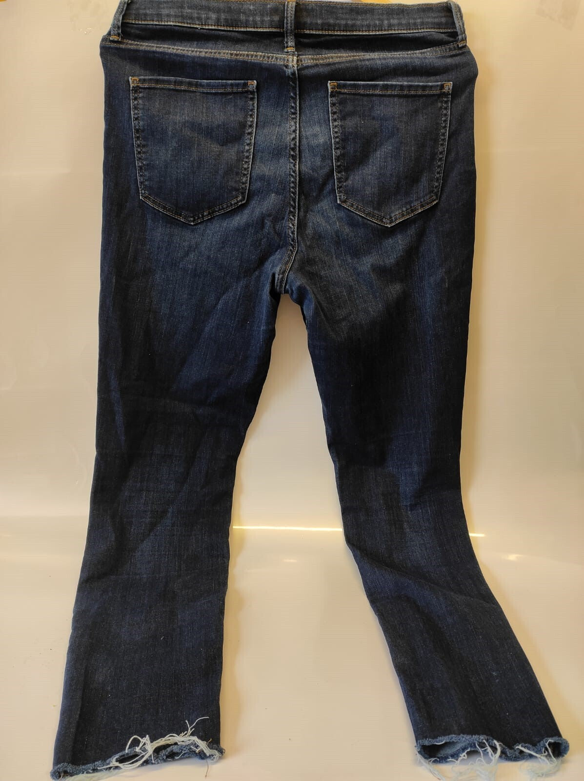 BANANA REPUBLIC Women's Size- 31 Ripped High-Rise Blue Jeans