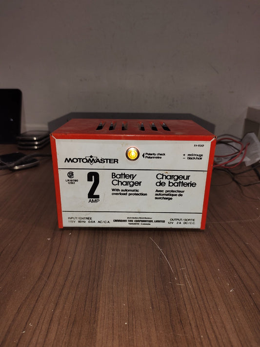 Vintage MotoMaster 2 Amp Automatic Battery Charger