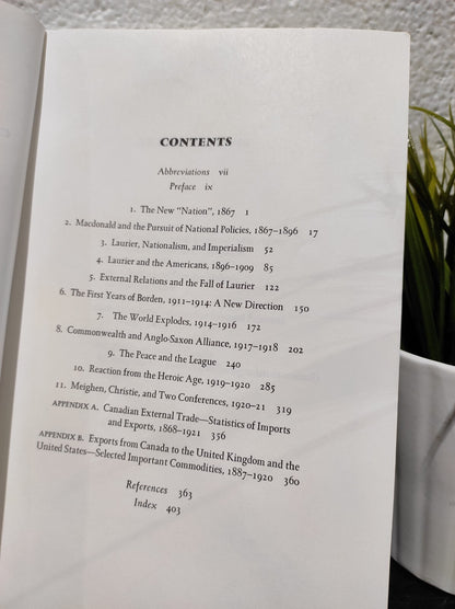 Canada and the Age of Conflict : Volume 1: 1867-1921 Paperback