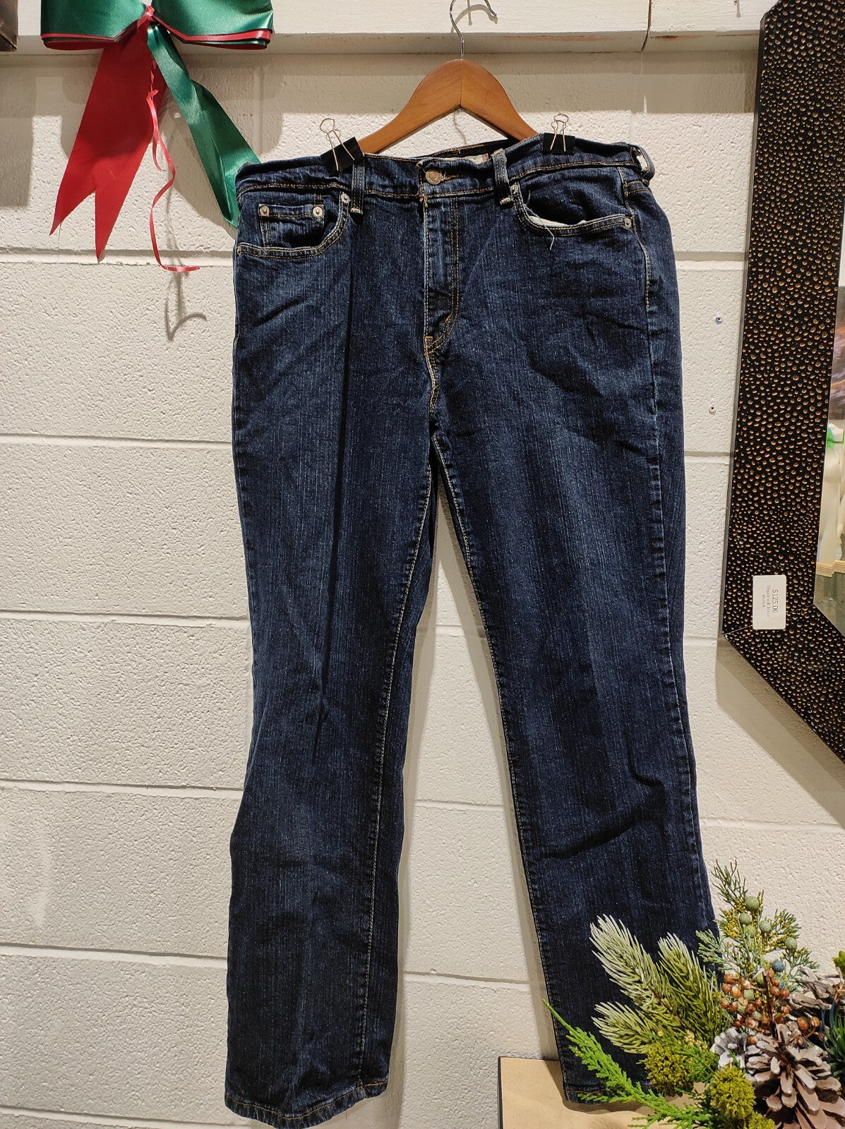 Vintage Levis 505 Straight Leg Mom Jeans Size 12 S Dark Wash USA