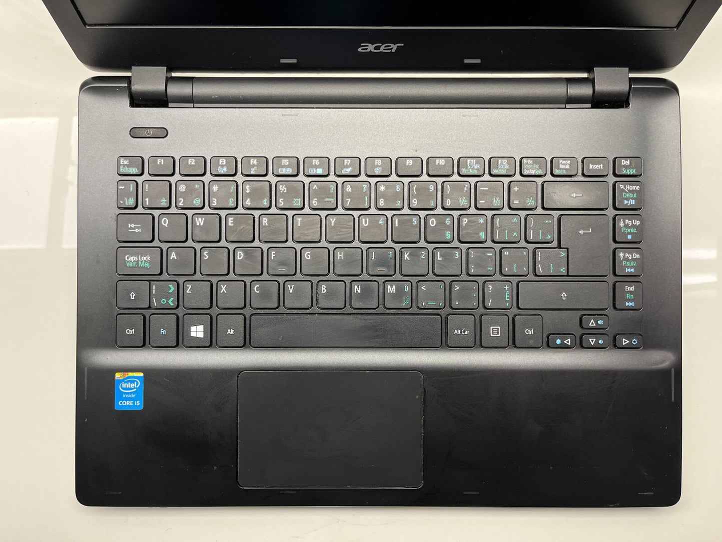 Acer TravelMate P246 i5-4210U @ 1.70 GHz 4GB RAM 500GB HDD Windows 10