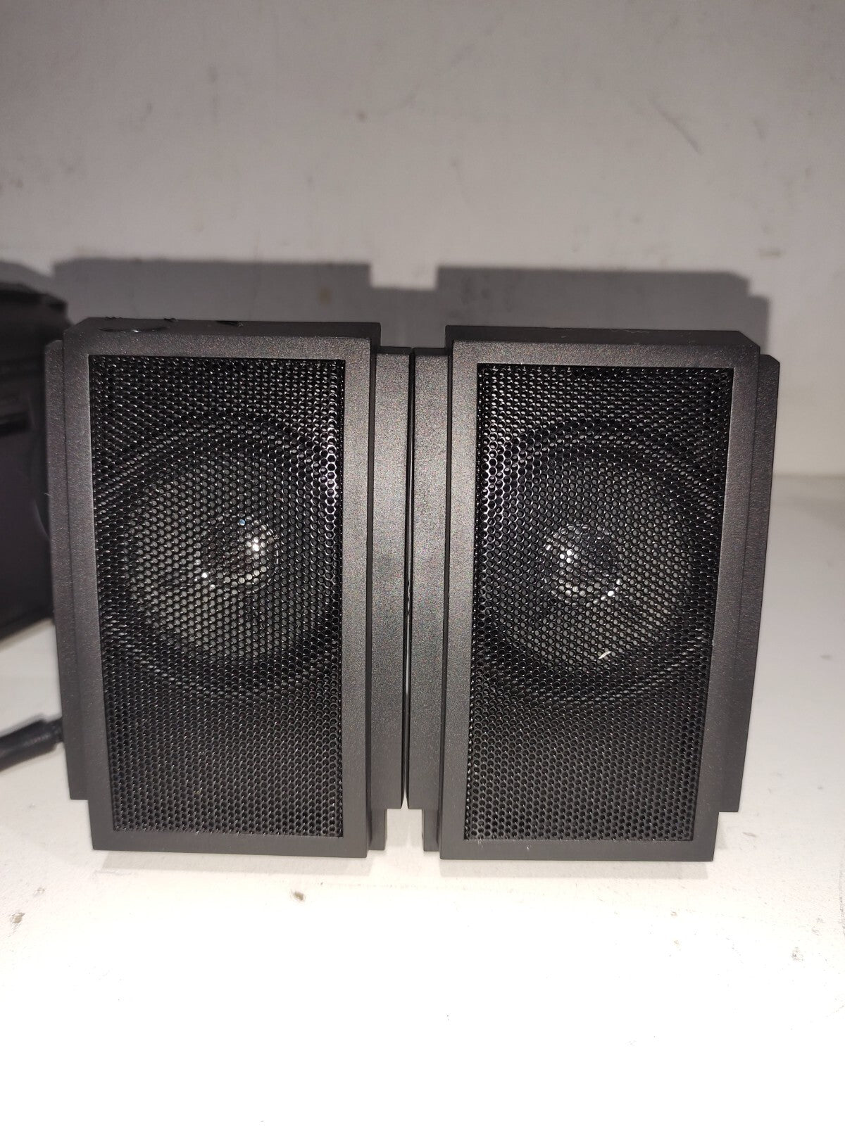 Avon Mini Music Centre - F48514