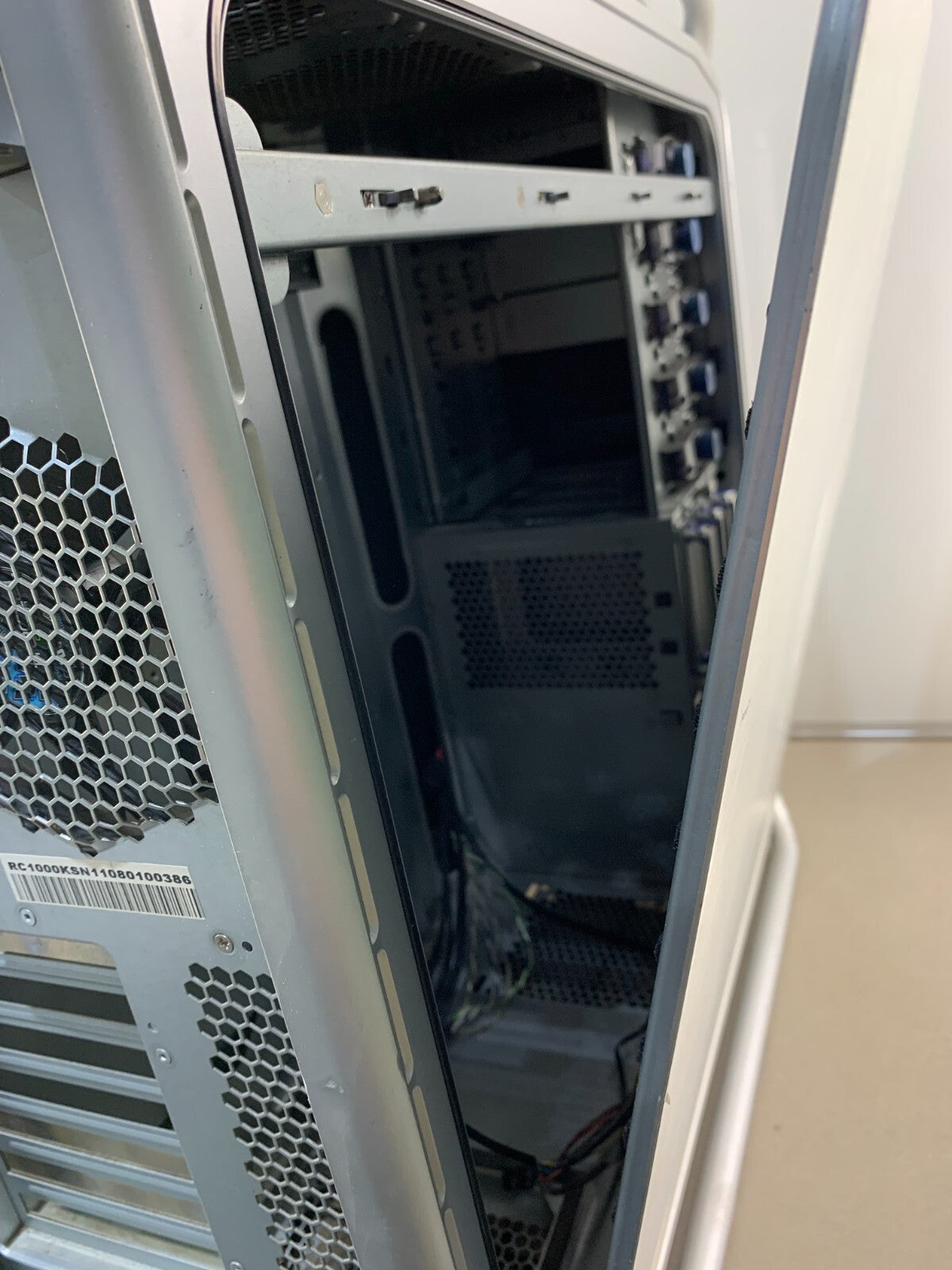 Cooler Master COSMOS 1000 RC-1000-KSN1-GP Steel ATX Full Tower Computer Case