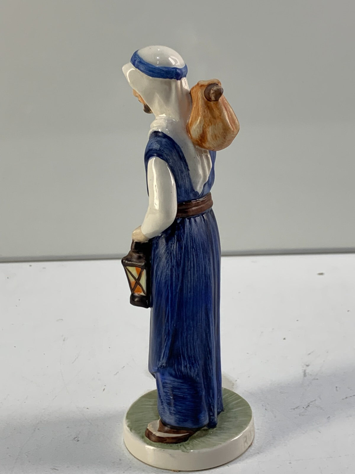 VINTAGE GOEBEL TMK5 ROB #405/B JANET ROBSON JOSEΡΗ FOR NATIVITY FIGURINE GERMANY
