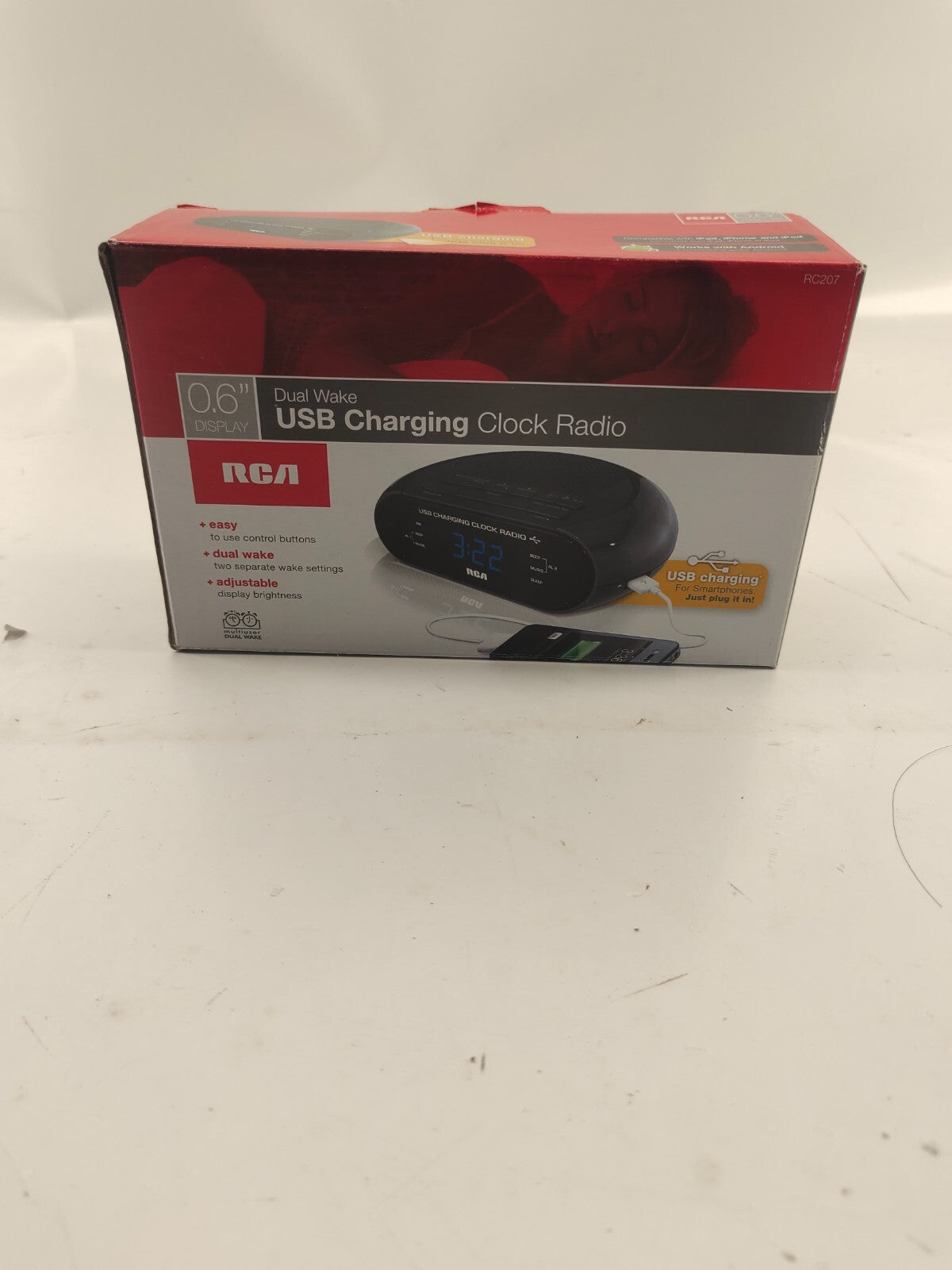 RCA - RC205 - AM/FM Alarm Clock W/Red Led and Dual Wake - Black