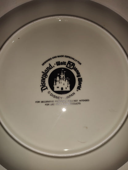 Disney Gold Etched Plate With Castle & Fab Five