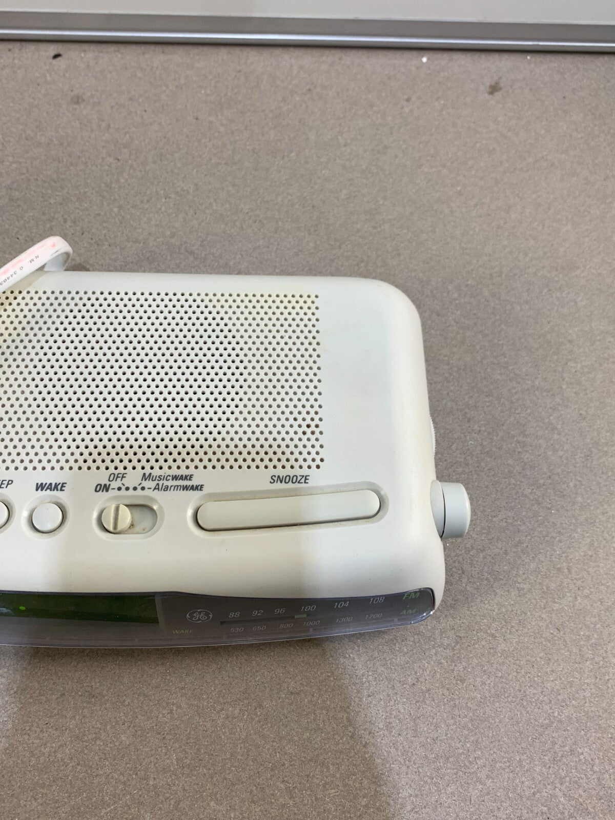 8e684b9d-4f17-4a15-8a31-be0694a20305