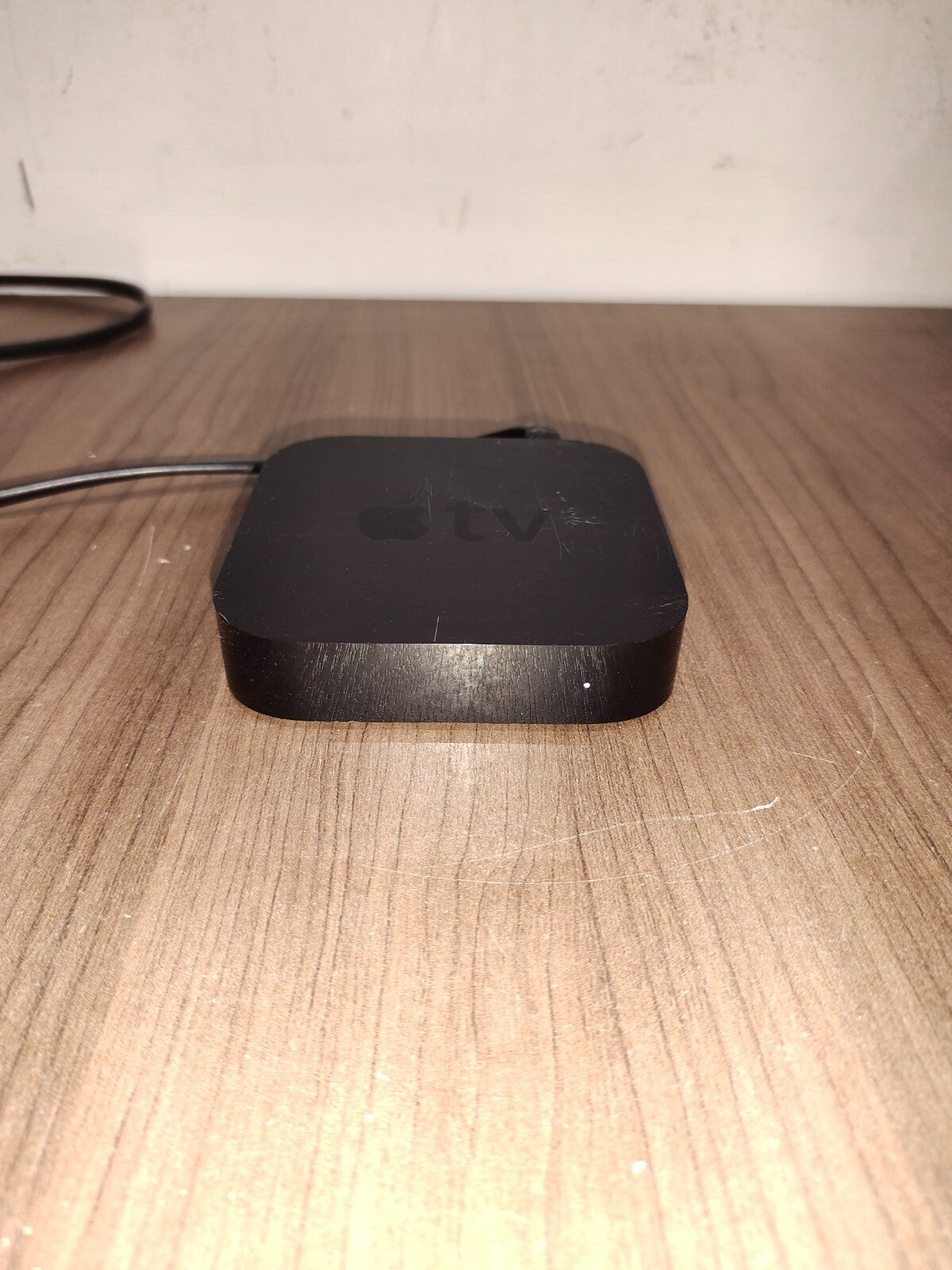 Apple TV 2nd Generation 8GB Media Streamer - A1378