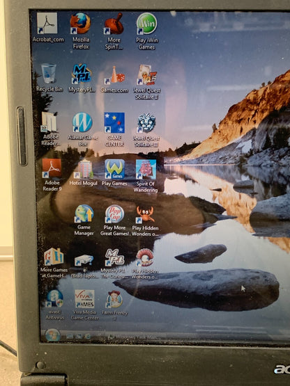 Acer Aspire 1640 Series, Intel Centrino Laptop, Windows 7, No battery