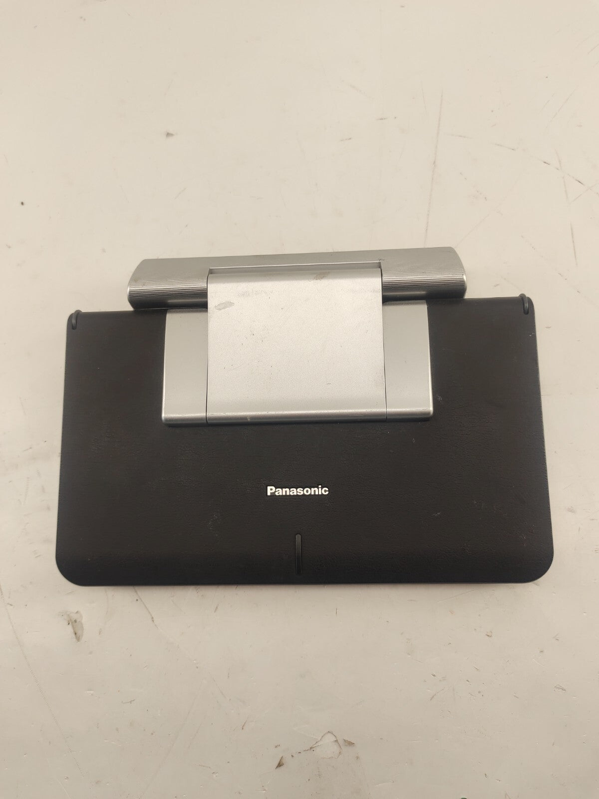 PANASONIC DVD-LS850 Portable DVD Player
