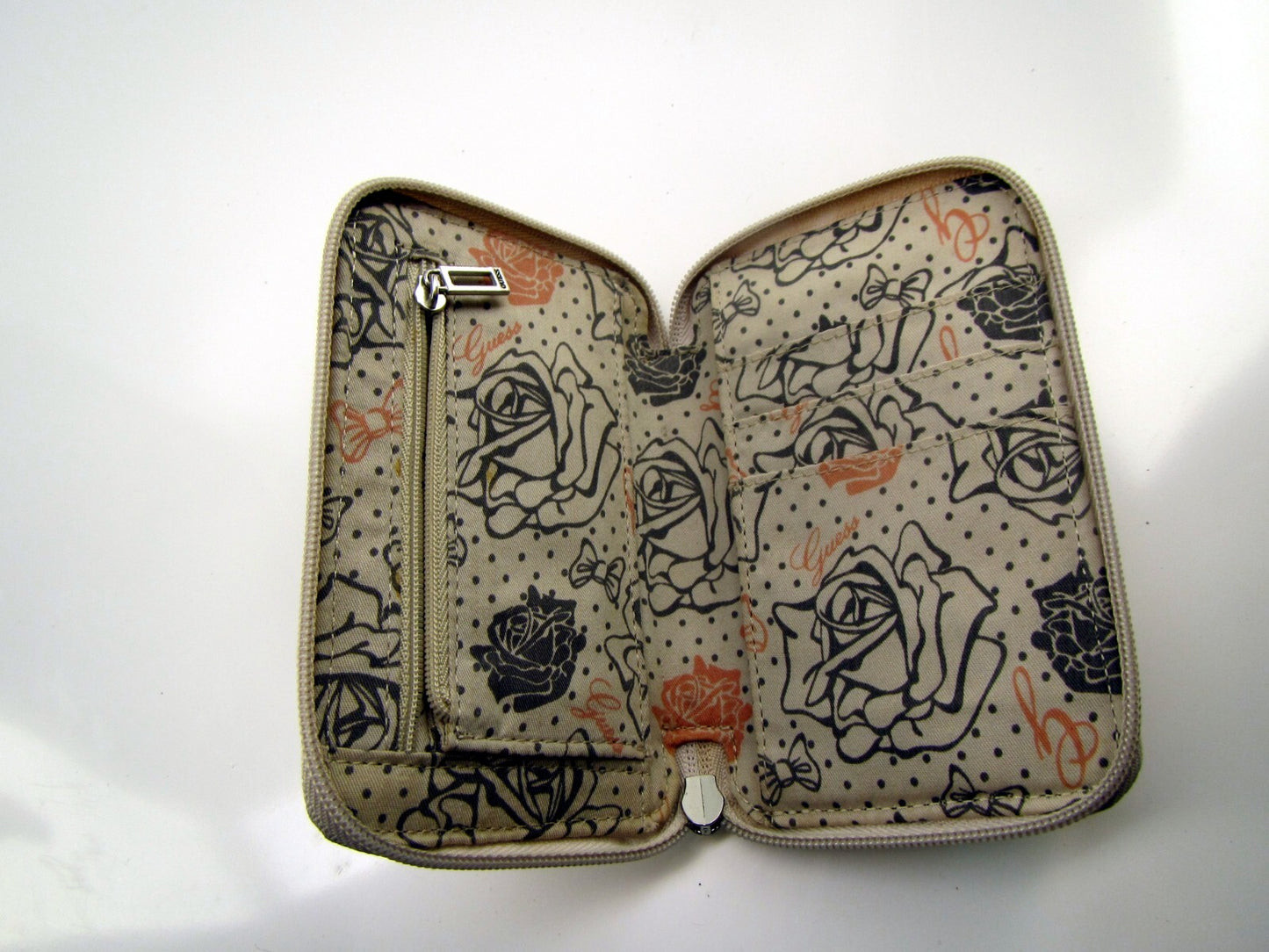 Guess Branded Card Purse