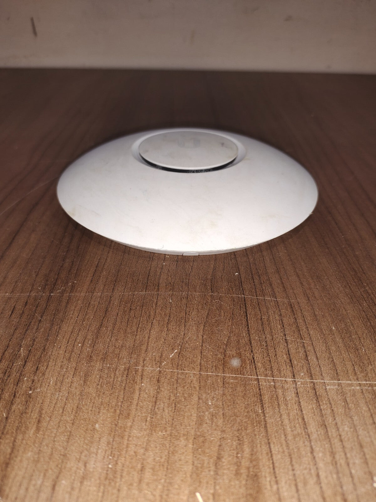 Ubiquiti Networks UniFi AC Lite AP Wireless Access Point (UAP-AC-LITE) - 1