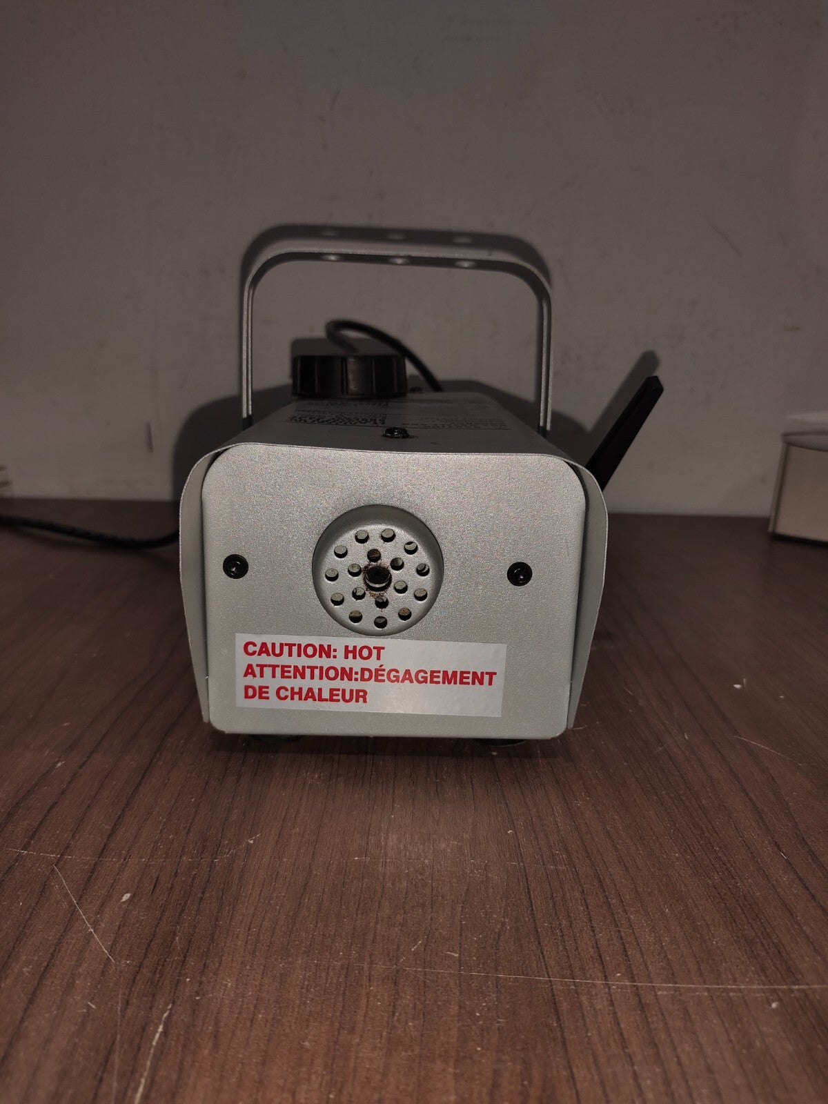 GEMMY Portable Fog Smoke Machine w/ Controller/Remote - 1