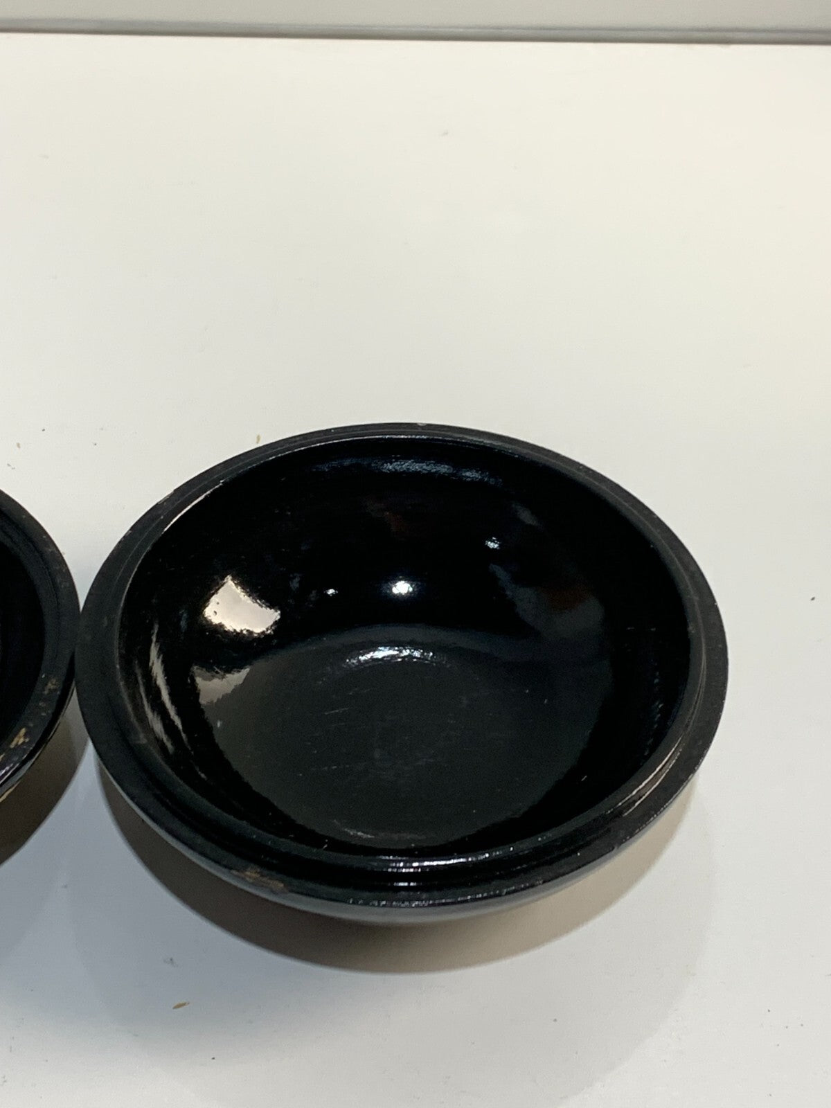 Vtg Black Lacquer INLAYED WOOD 2-Piece ROUND BOX, Made in USSR