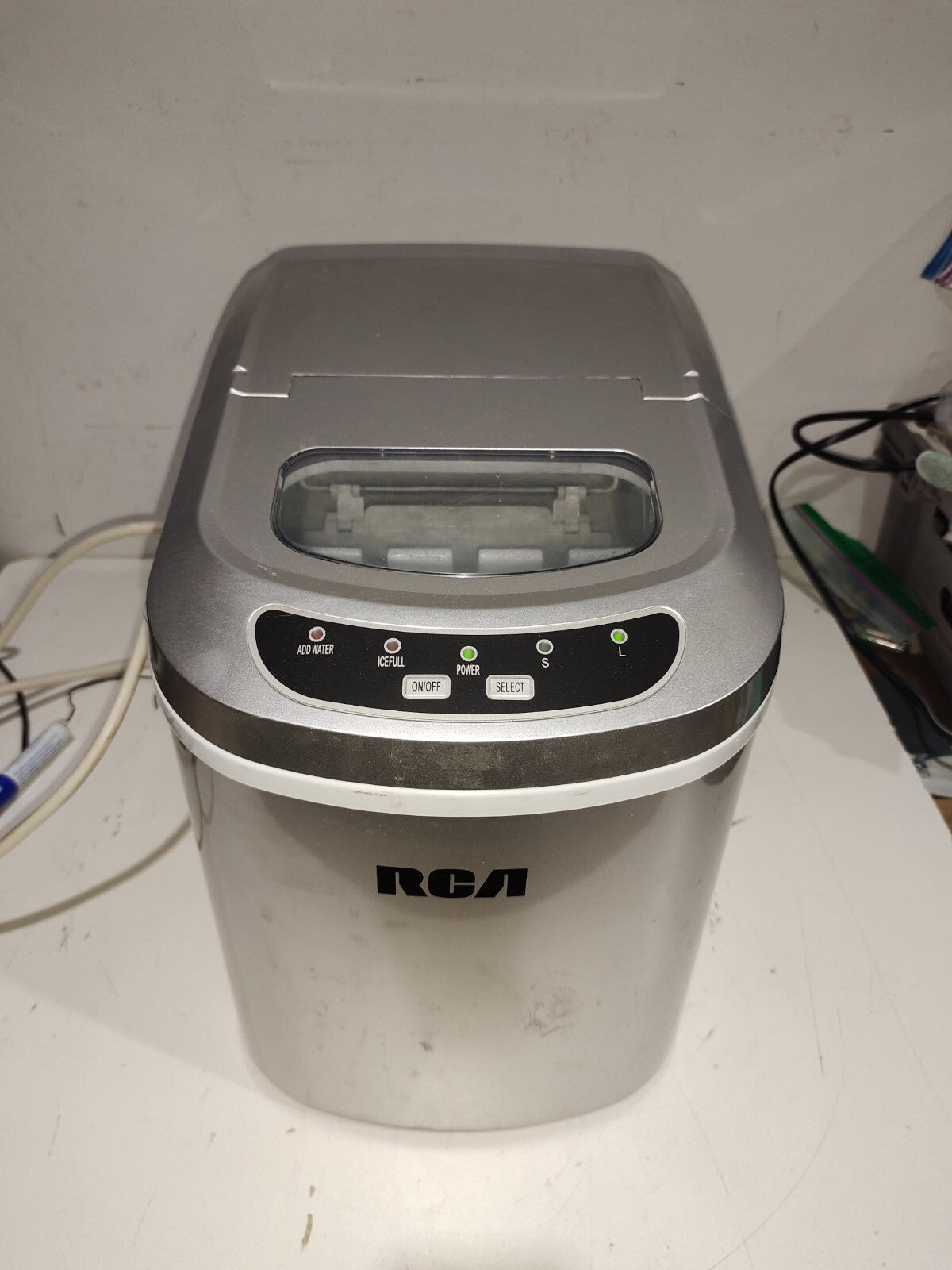 RCA RIC102 Compact Ice Maker