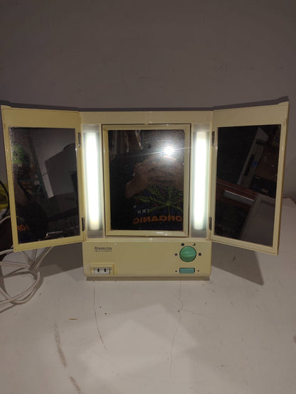 Remington Model LM-8 True To Light 4 Way Lighted Makeup Mirror 2 Sided Magnified