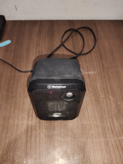 Westinghouse 6" Ceramic Heater w/ Tip Over Safety Switch WSHPTC240 400W 120V