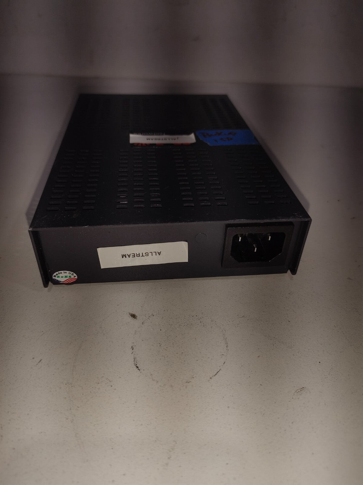 IMC Networks FiberLinX-II,  MediaChassis/ 1, Fiber Optic Media Converter