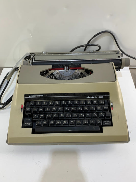 Vintage Underwood 555 Electric Portable Typewriter