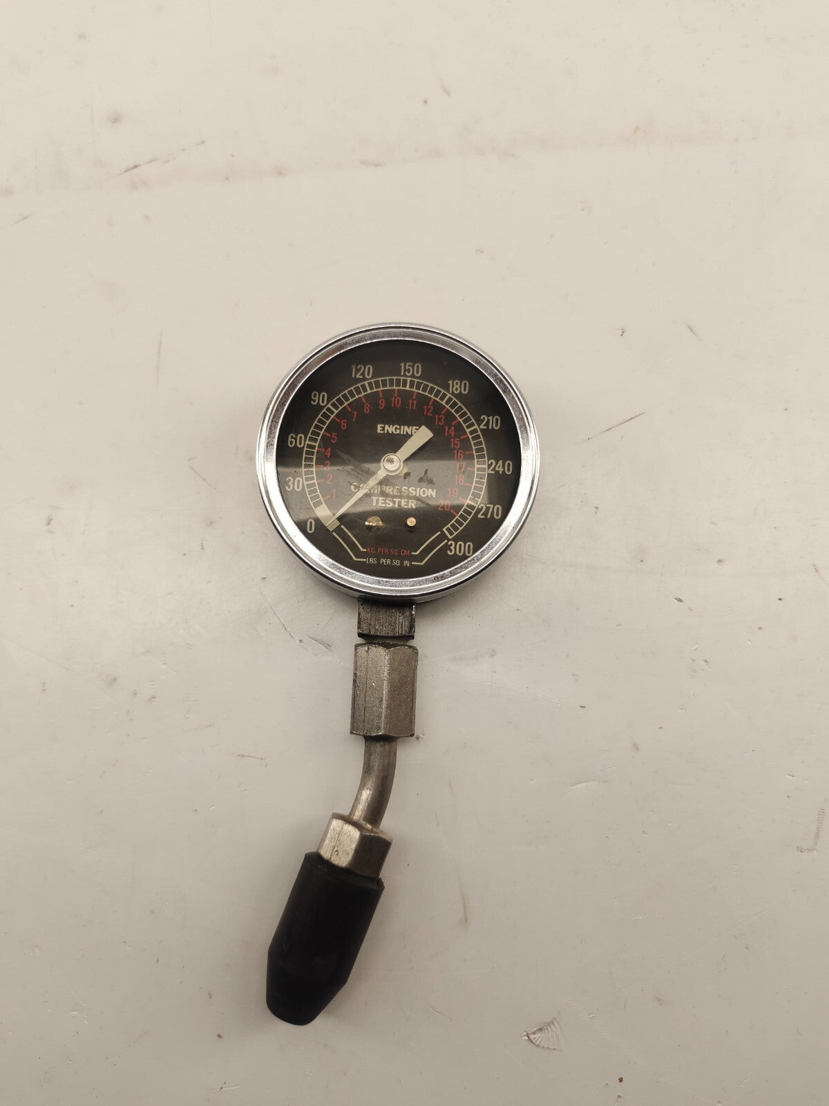 Vintage Automotive Compression Tester 300 Lbs Sq In No 3335