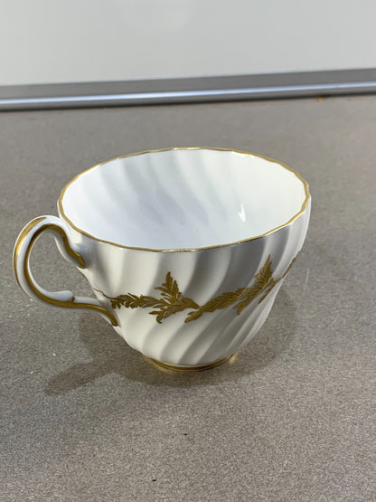 Flat Cup - Golden Regency by FOLEY