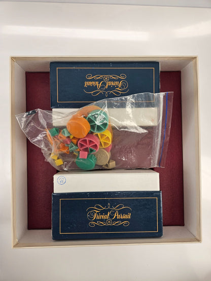 HASBRO TRIVIAL PURSUIT MASTER EDITION BOARD GAME