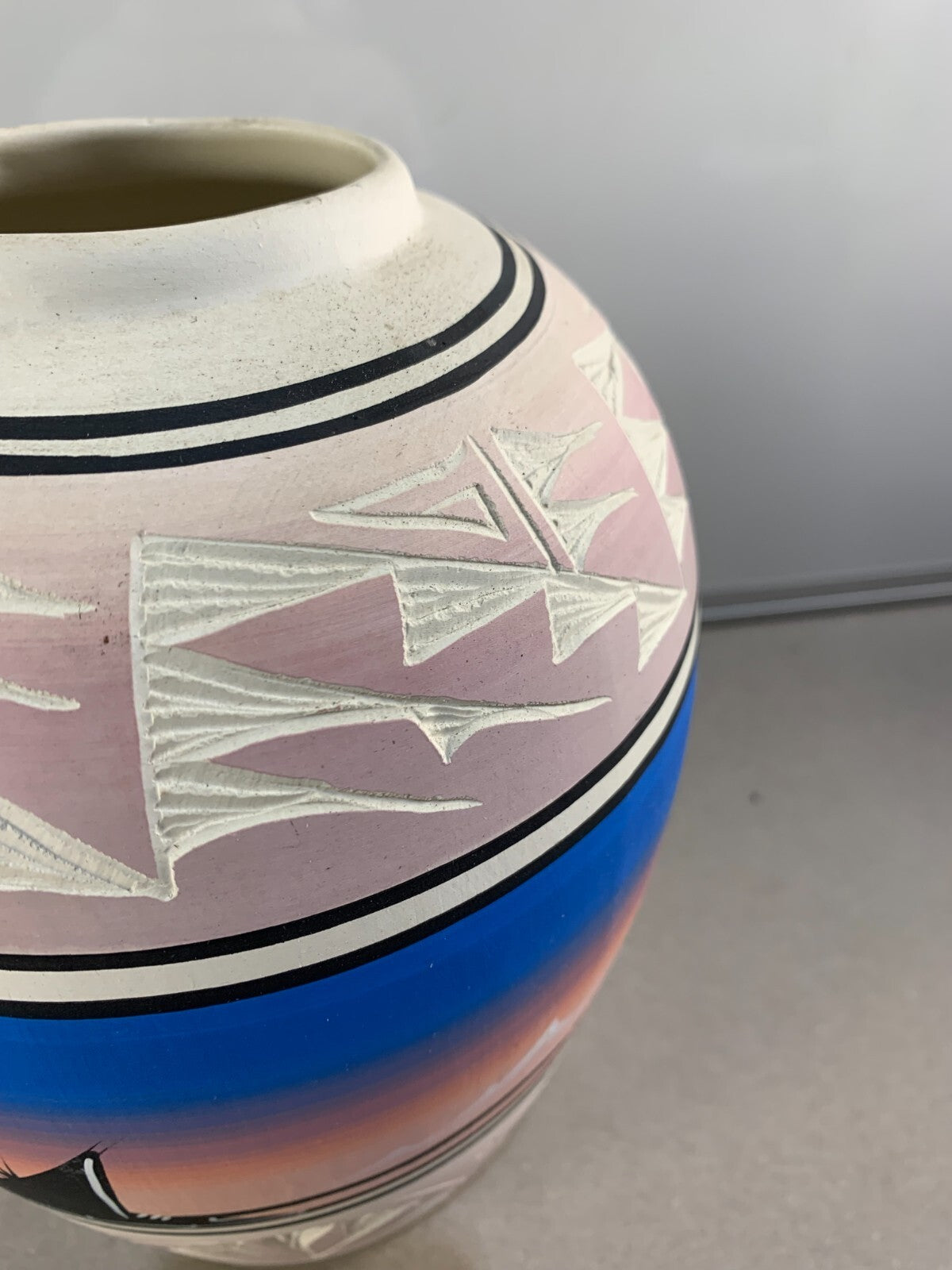 Vintage Etched Pastel Art Pottery Vase Signed S. Dineh Native American Navajo
