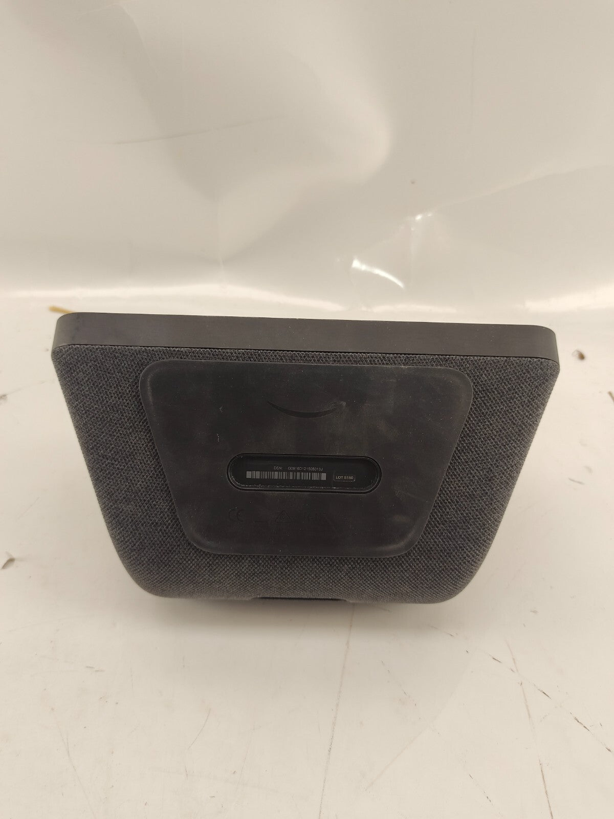 Amazon C7H6N3 Wired 1st Generation Bluetooth LCD Screen Portable Smart Speaker