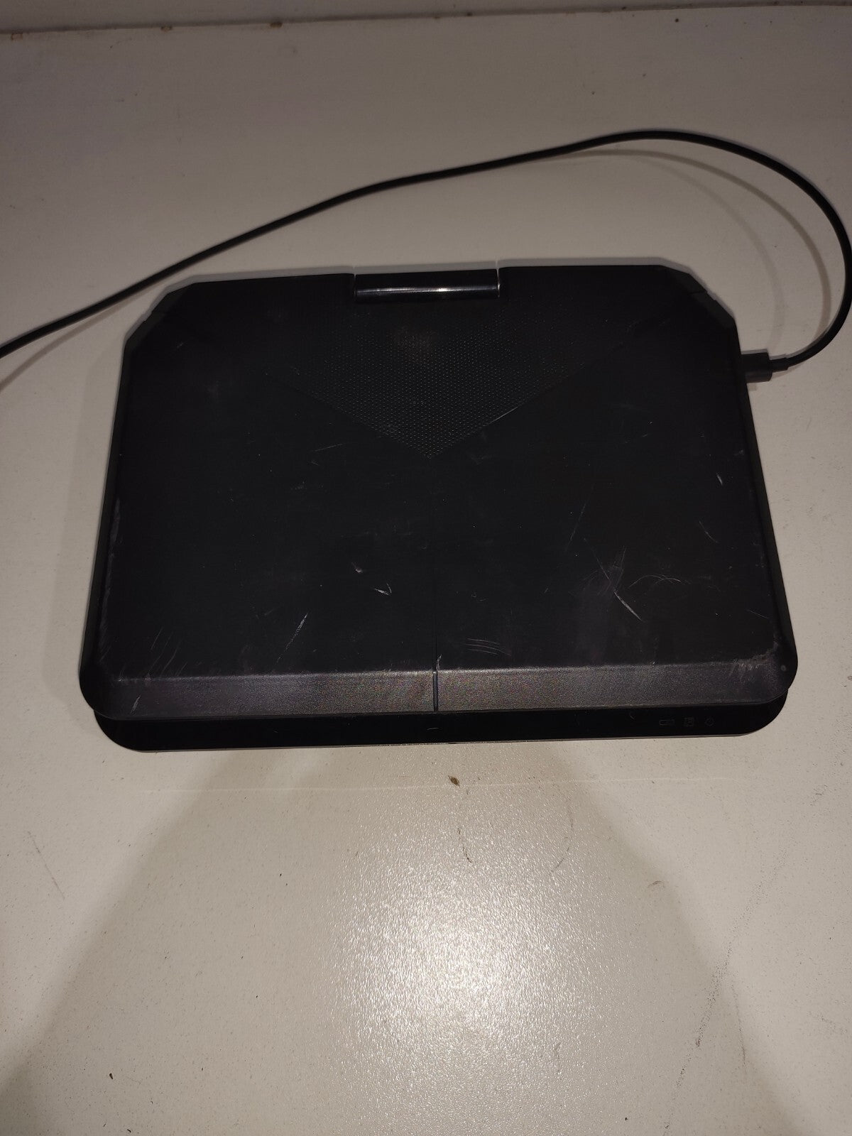 Sylvania SDVD9000B2-E-Black 9” Portable DVD Player Swivel Screen