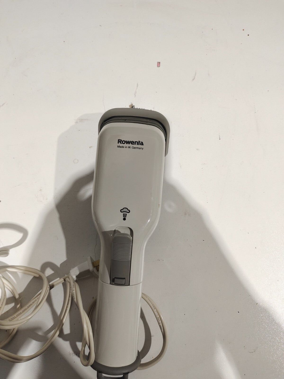 Rowenta DA-55 Electric Clothes Steamer Steam Brush West Germany