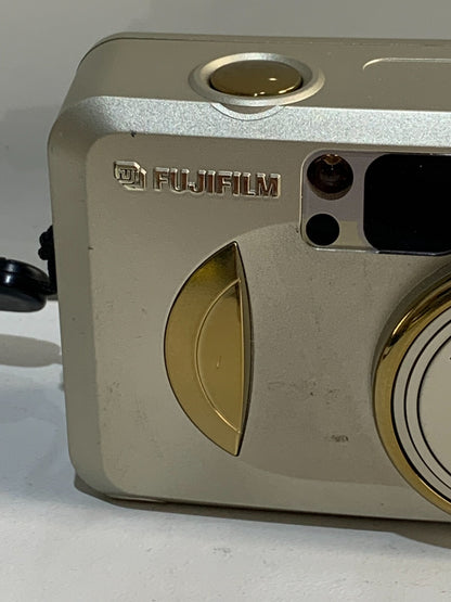 Fujifilm Zoom Date 125SR 35mm Compact Film Camera JAPAN