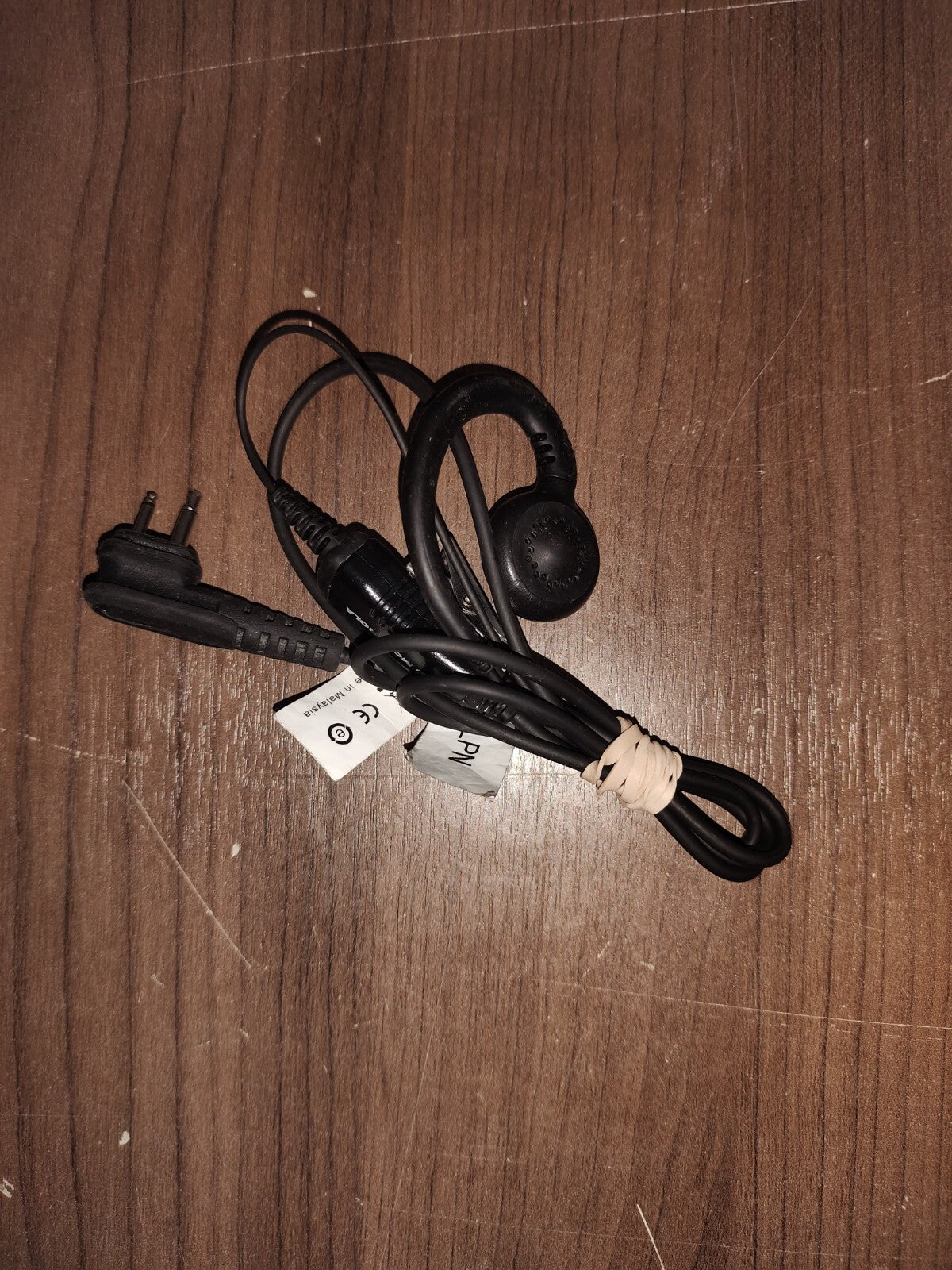 Motorola Swivel Earpiece PTT KIT HKLN4604B for Motorola Radios - 5