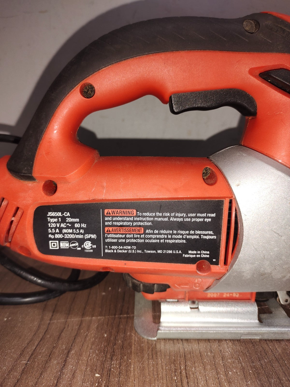 Black & Decker - JS650L Line Finder Orbital Jigsaw Corded