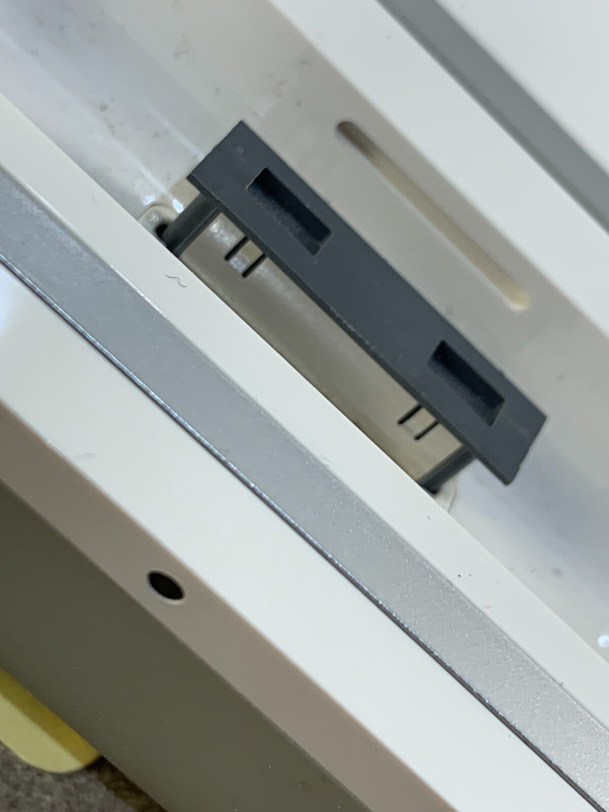 Belkin Power Dock for iPod F8Z065-RX