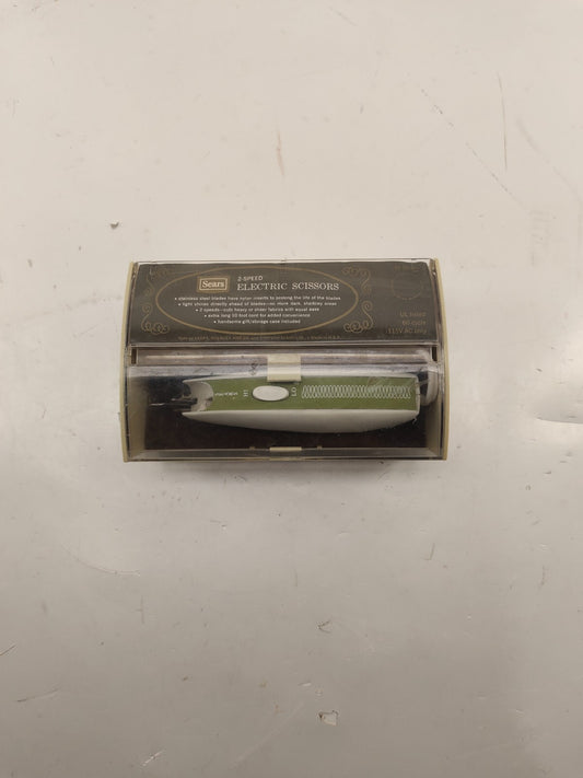 Vintage Sears 2-Speed Electric Cutting Scissors Light And Case Green