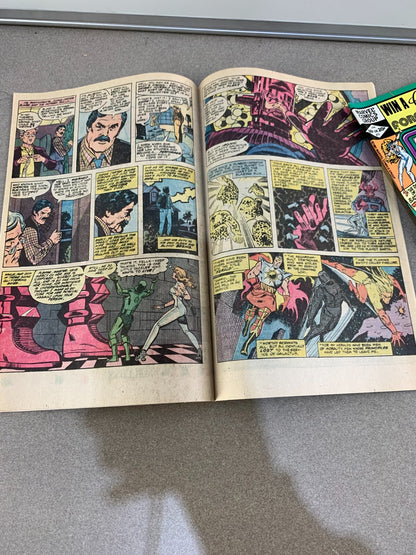 Lot of 2 Marvel Comics - Dazzler #10 & #11 (1981)