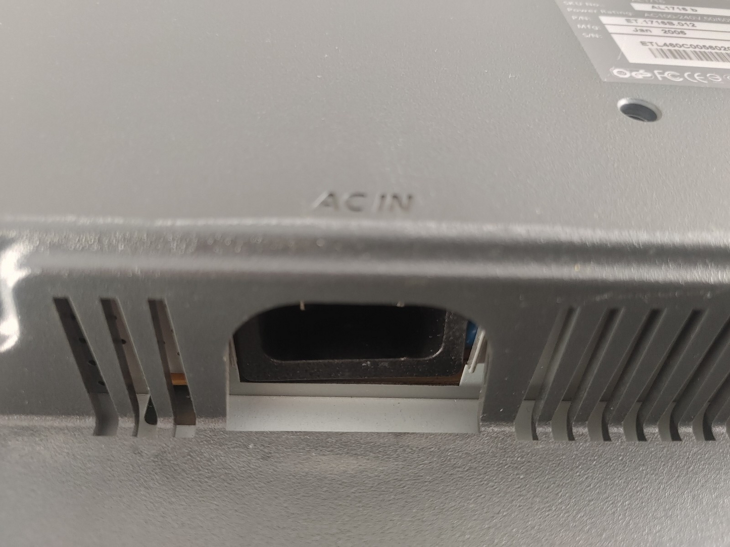 Acer AL1716 5:4 17inch LCD Monitor VGA Only Black Fair Condition