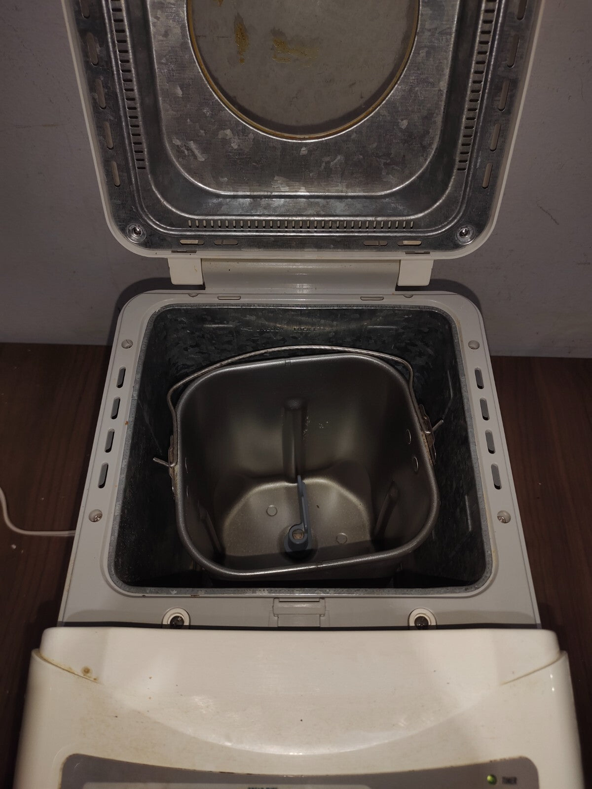 Vintage Black And Decker Bread Maker - B1650