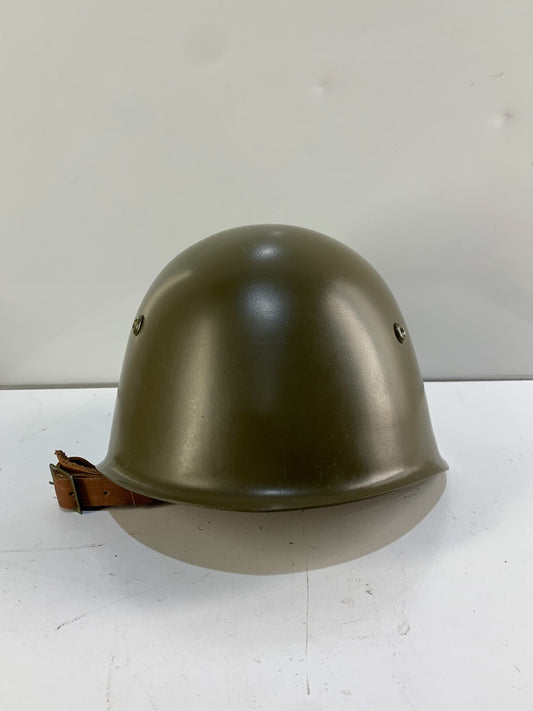 Vintage Military Green Metal Helmet Hard Hat Socialist Military Helmet Army