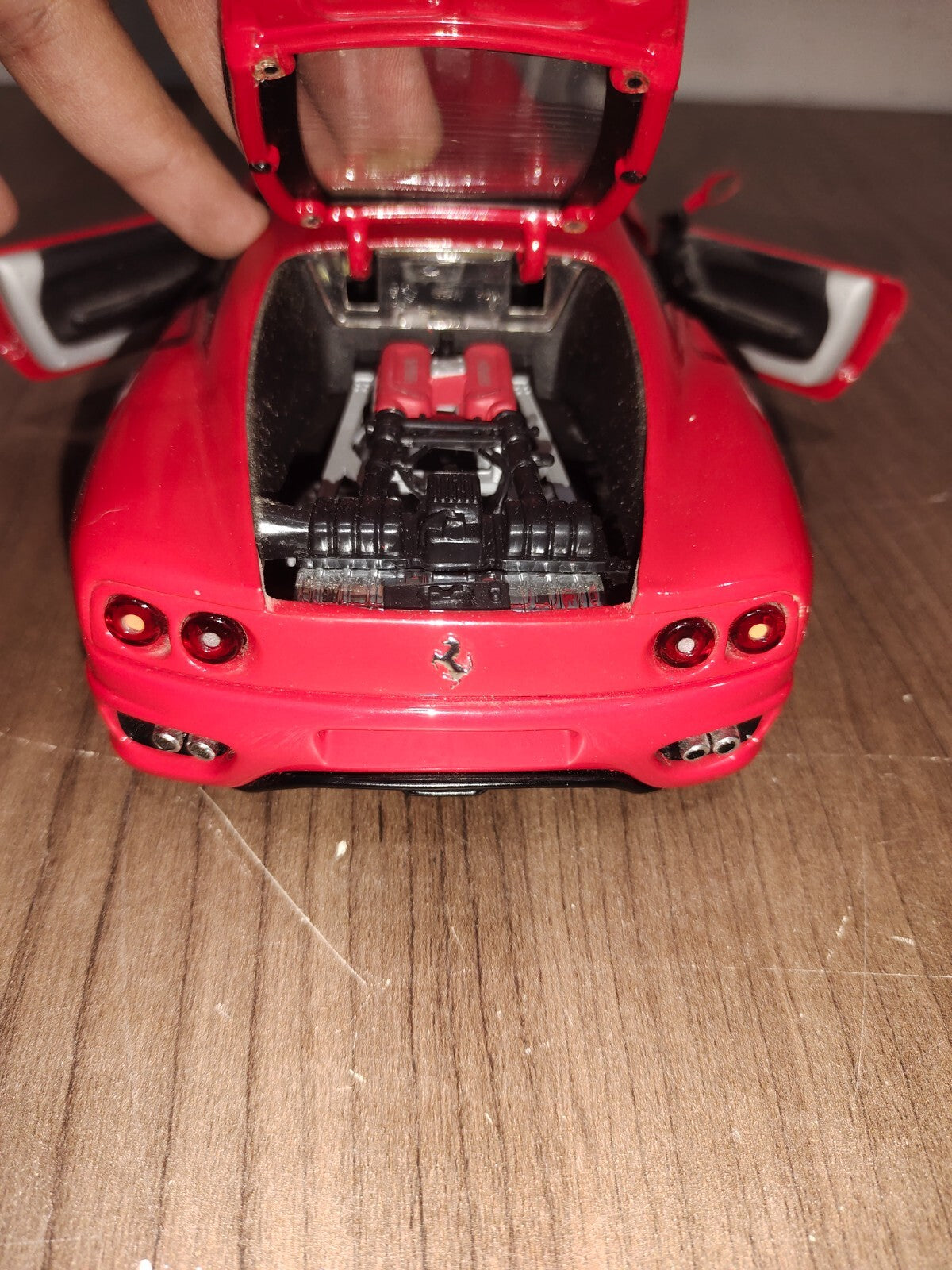 Hot wheels Ferrari 360 Modena Coupe 1999 Die cast 1:18 Toy