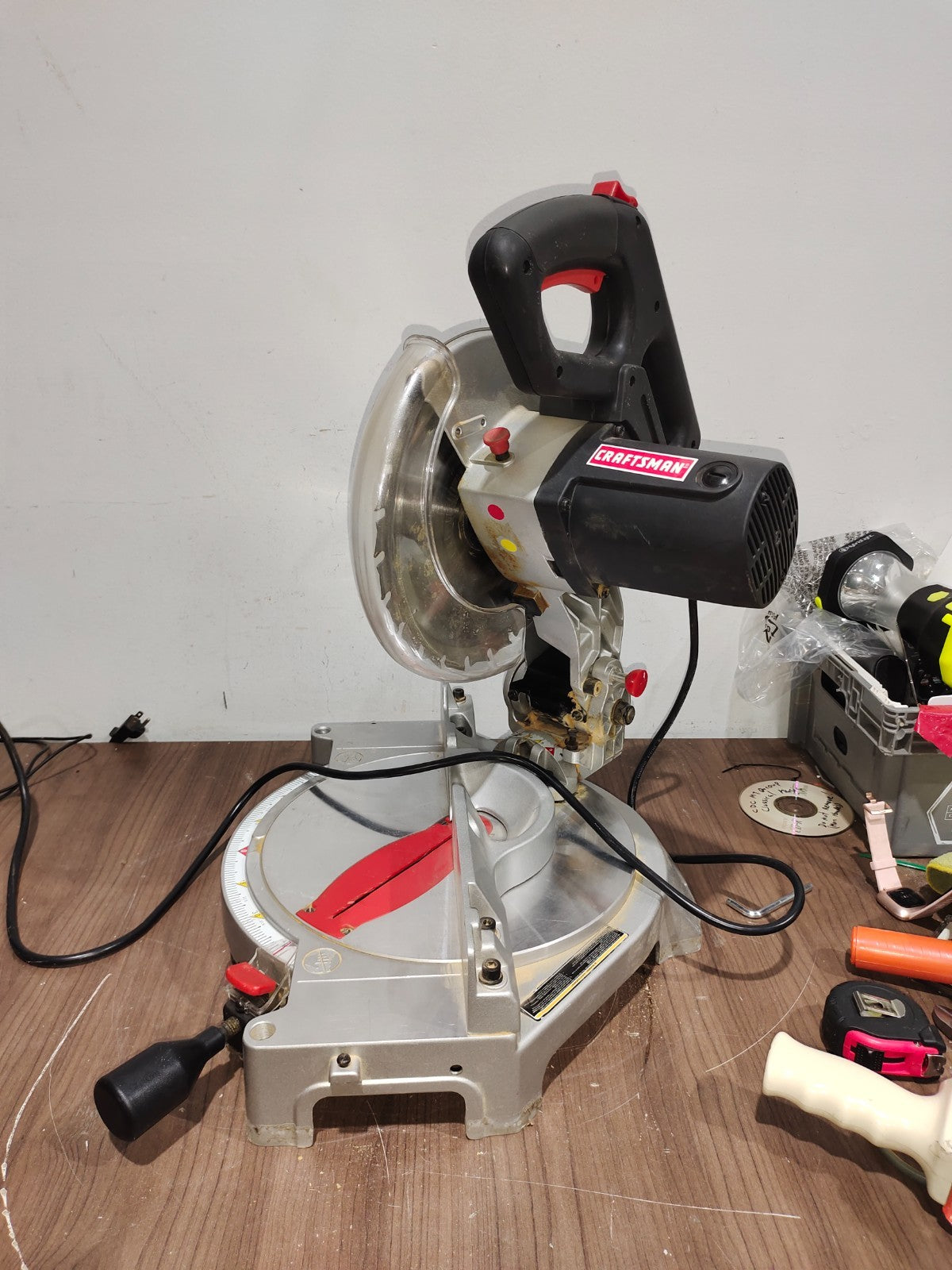 Crafts Man 137.285350 10" Compound Miter Saw - Double Insulated