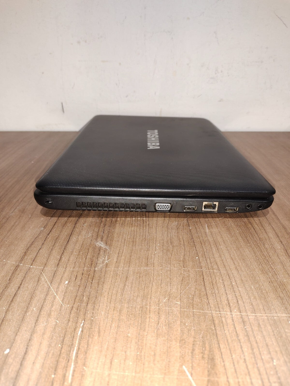 Toshiba Satellite C650-07J LAPTOP 15.6" i3 2nd Gen, 4 GB, 500 GB, For Parts