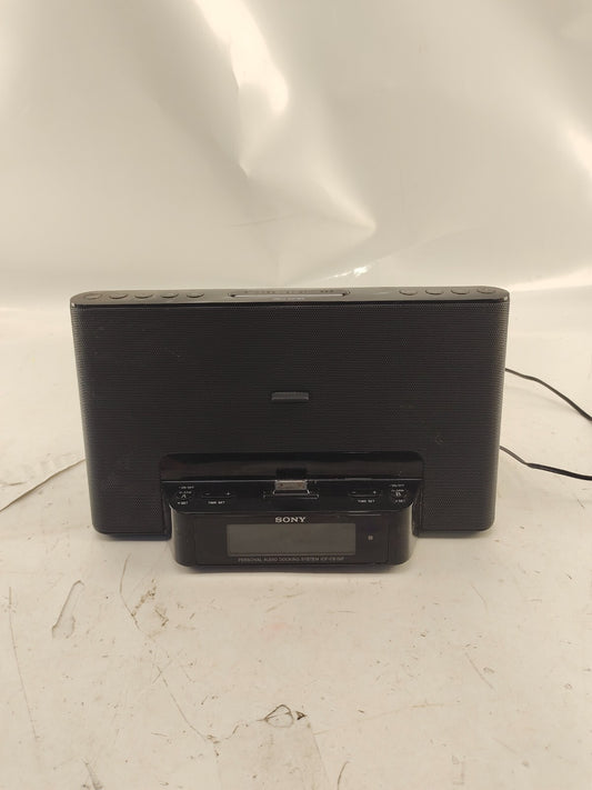 SONY Speaker Dock Clock Radio iPod iPhone ICF-CS15iP Dream Machine 30-Pin