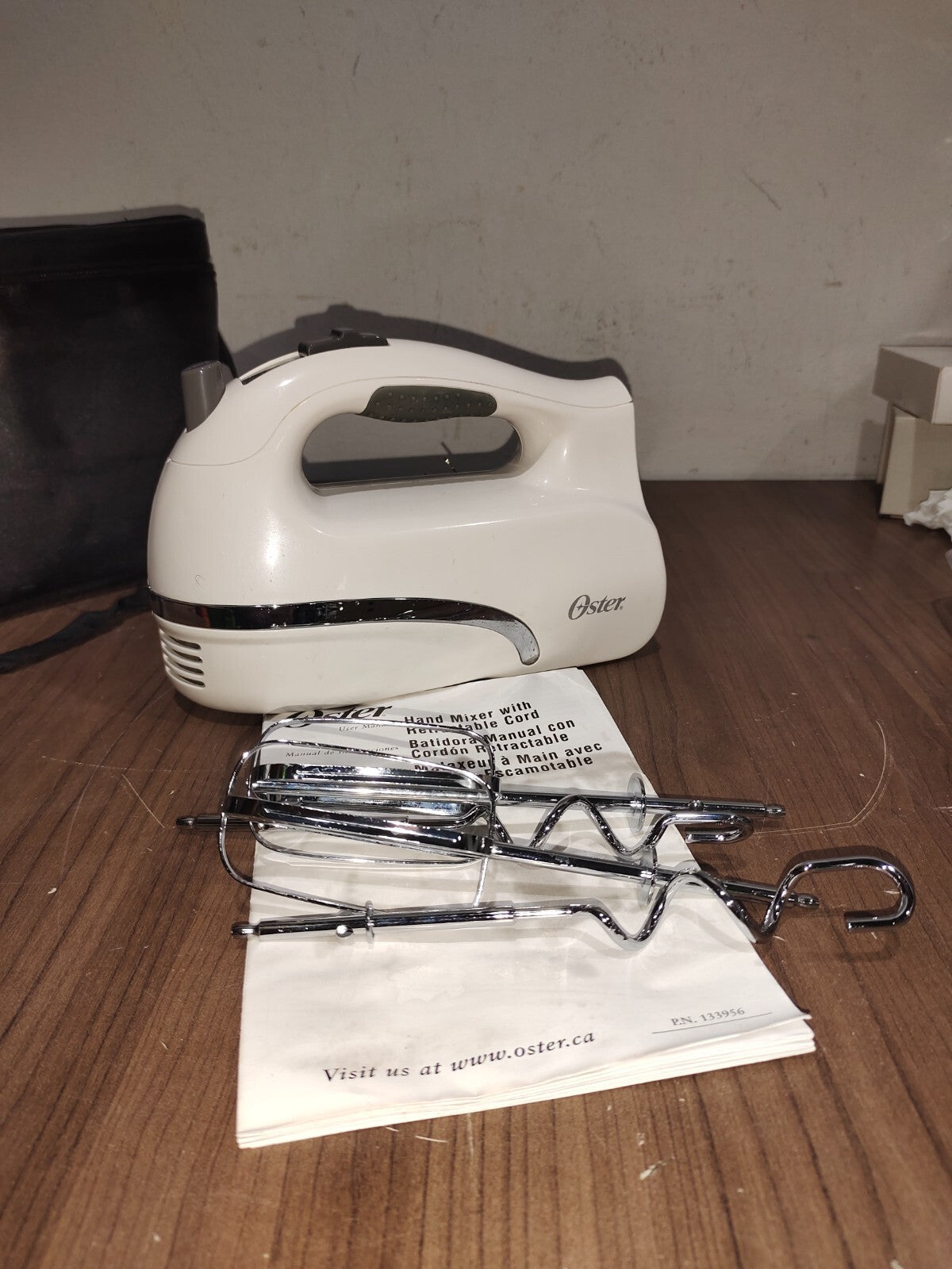 OSTER Hand Mixer 7 Speed With Boost - FPSTHMCN1W-33A