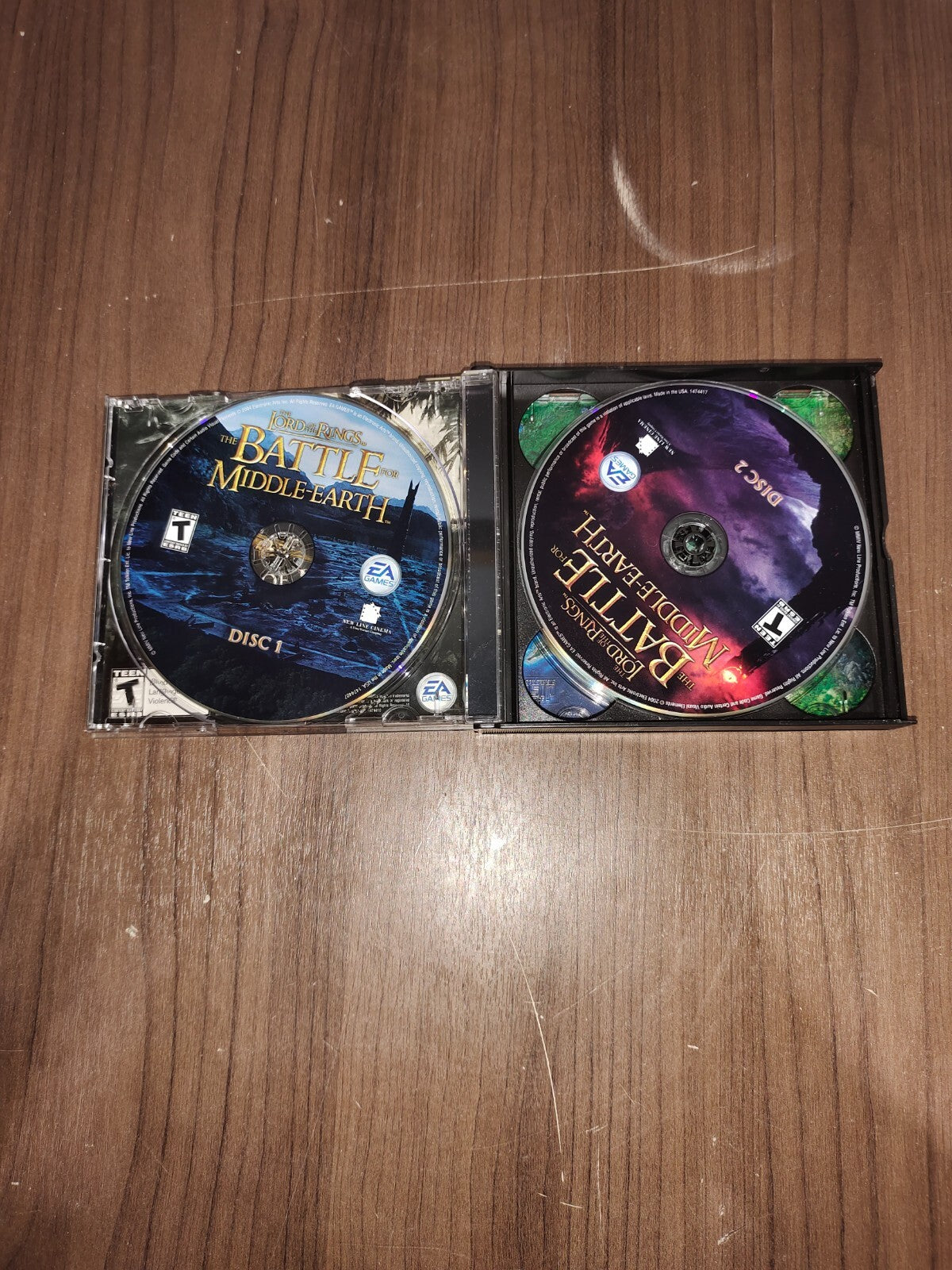 Lord of the Rings The Battle for Middle-Earth [CD-ROM]  Windows 2000