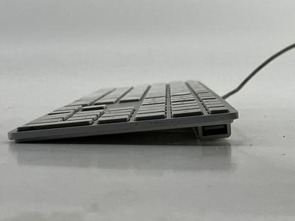 Apple A1243 - Wired Mac QWERTY - USB Keyboard w/ Numeric Keypad