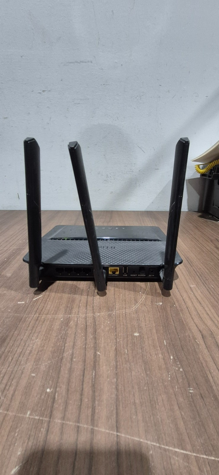 D-Link Wireless AC1900 Dual Band Gigabit Cloud Router, DIR-880L